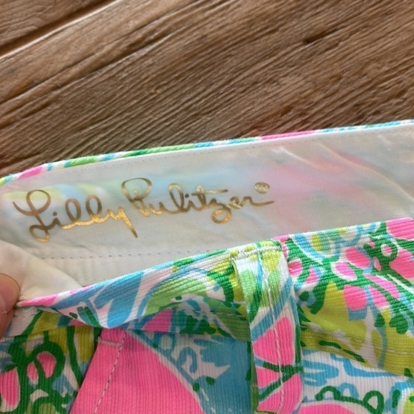 Lilly Pulitzer Callahan Short Size 00 - Picture 5 of 6